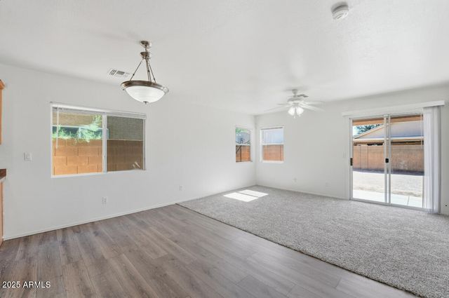 11589 W LEE Lane, Youngtown, AZ 85363