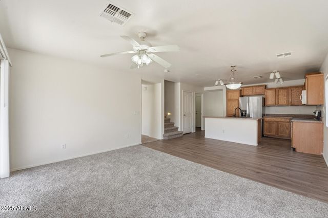 11589 W LEE Lane, Youngtown, AZ 85363