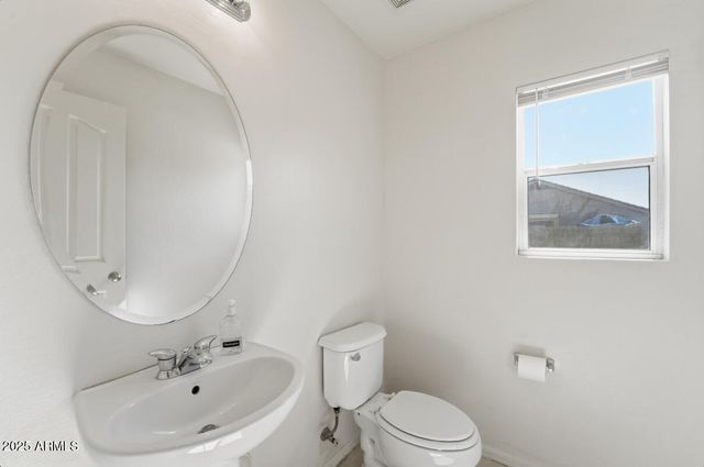 11589 W LEE Lane, Youngtown, AZ 85363