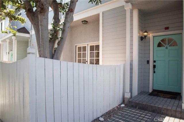 121 S Juanita, Redondo Beach, CA 90277