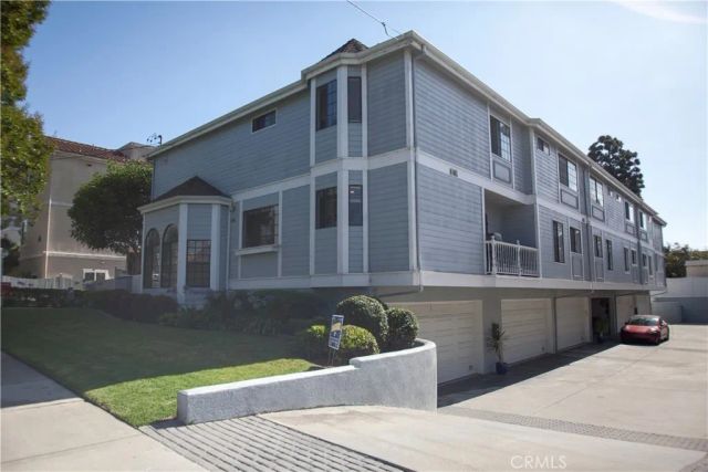 121 S Juanita, Redondo Beach, CA 90277