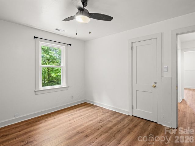 205 Old Fort Road, Fairview, NC 28730