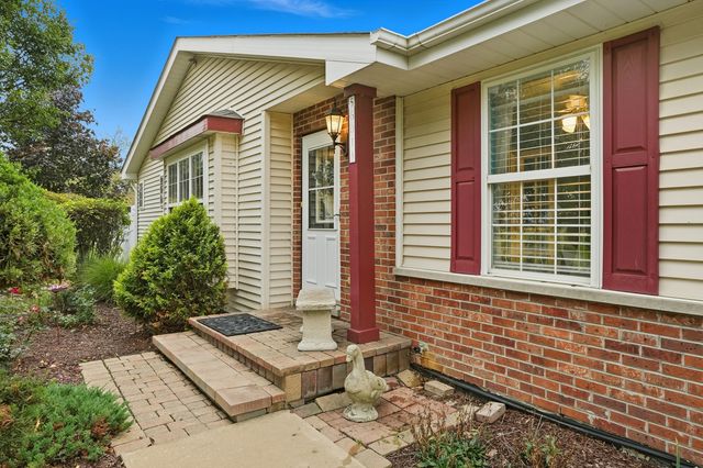 5601 W Sutton Place A, Monee, IL 60449