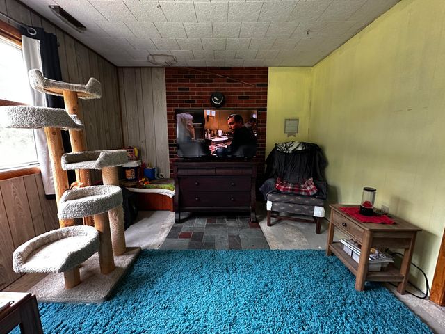 3664 N Hamlock Lane, Peacock Twp, MI 49644