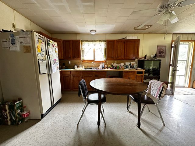 3664 N Hamlock Lane, Peacock Twp, MI 49644