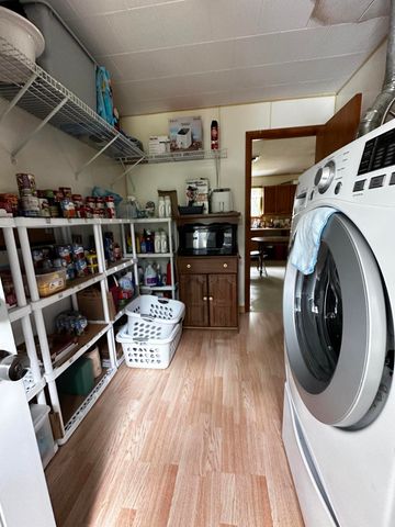 3664 N Hamlock Lane, Peacock Twp, MI 49644