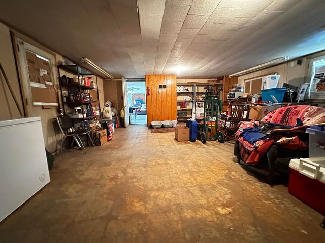 3664 N Hamlock Lane, Peacock Twp, MI 49644