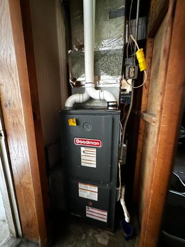 3664 N Hamlock Lane, Peacock Twp, MI 49644