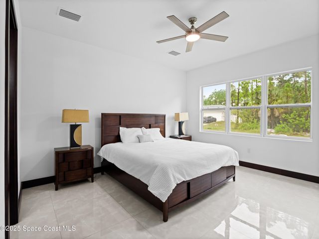 434 Flagler Road SE, Palm Bay, FL 32909