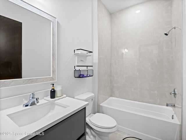 434 Flagler Road SE, Palm Bay, FL 32909