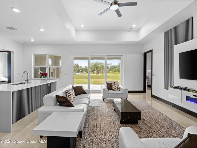 434 Flagler Road SE, Palm Bay, FL 32909