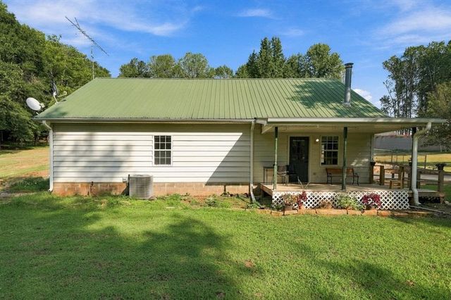 993 Sam Freeman Road, Hoschton, GA 30548