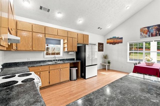 993 Sam Freeman Road, Hoschton, GA 30548