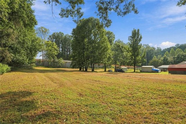993 Sam Freeman Road, Hoschton, GA 30548