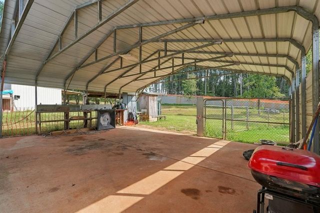 993 Sam Freeman Road, Hoschton, GA 30548
