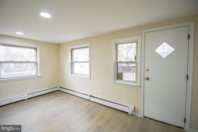 3817 DENNISON AVE, Drexel Hill, PA 19026