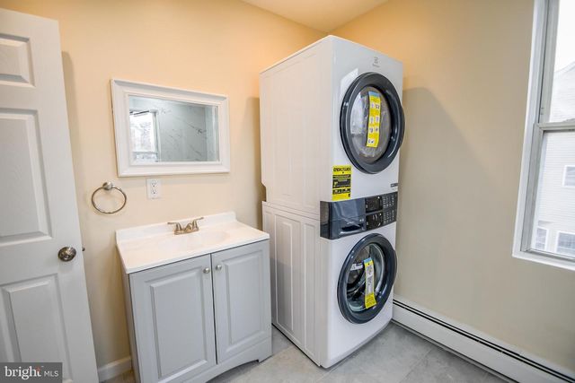 3817 DENNISON AVE, Drexel Hill, PA 19026