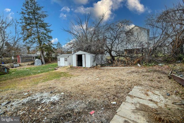 3817 DENNISON AVE, Drexel Hill, PA 19026