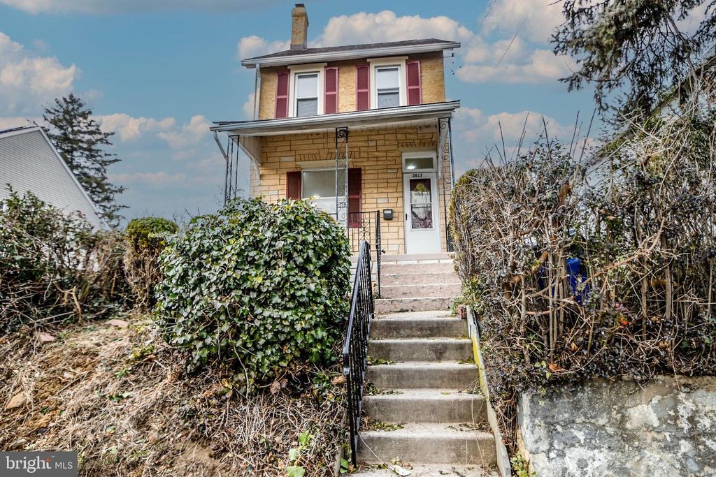 3817 DENNISON AVE, Drexel Hill, PA 19026