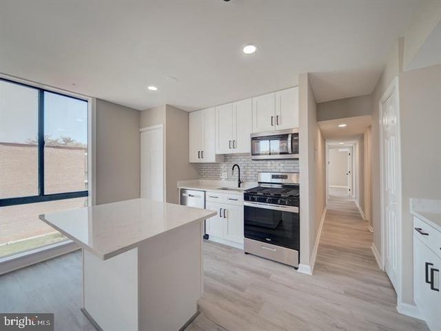 8675 GREENBELT RD #202, Greenbelt, MD 20770