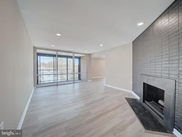 8675 GREENBELT RD #202, Greenbelt, MD 20770