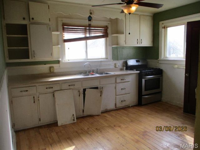 108 S 37th Street, Belleville, IL 62226