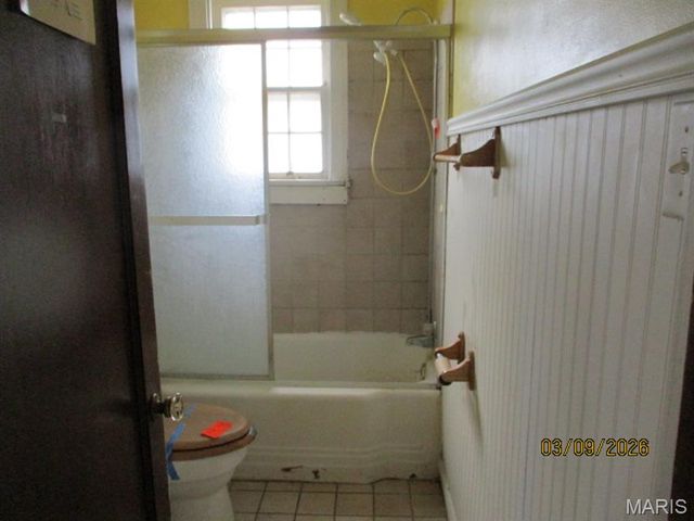 108 S 37th Street, Belleville, IL 62226