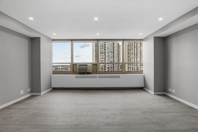 3950 N Lake Shore Drive 1516, Chicago, IL 60613