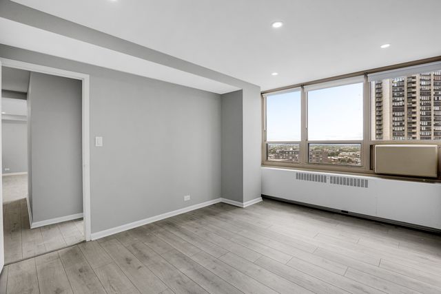 3950 N Lake Shore Drive 1516, Chicago, IL 60613