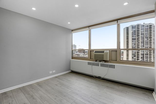 3950 N Lake Shore Drive 1516, Chicago, IL 60613