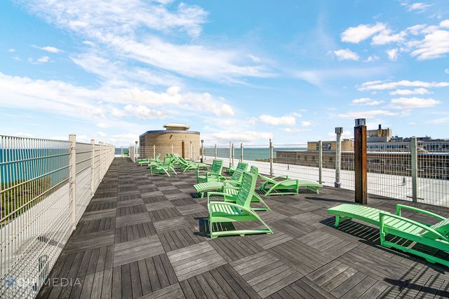 3950 N Lake Shore Drive 1516, Chicago, IL 60613