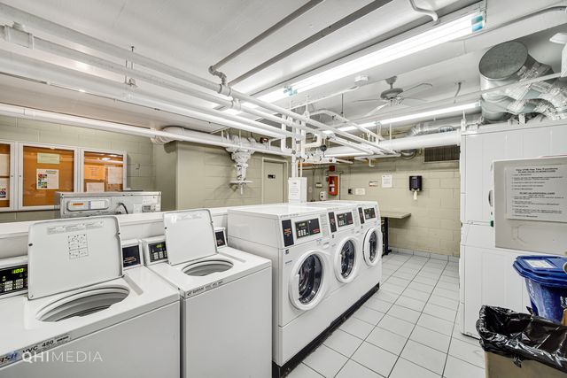 3950 N Lake Shore Drive 1516, Chicago, IL 60613