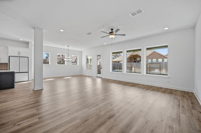 2908 Aspen Point Court, Conroe, TX 77385