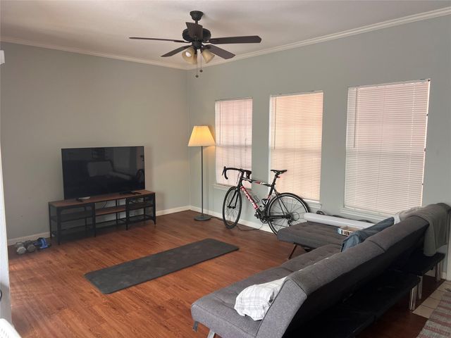 712 W 21st ST 205, Austin, TX 78705
