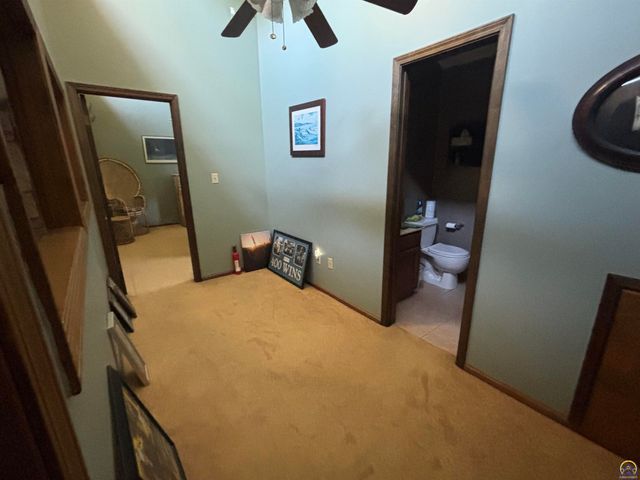 3530 NW 45th Ct, Topeka, KS 66618