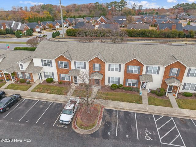 4105 Dudleys Grant Drive D, Winterville, NC 28590