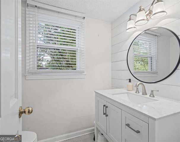 2477 Midvale Court, Tucker, GA 30084