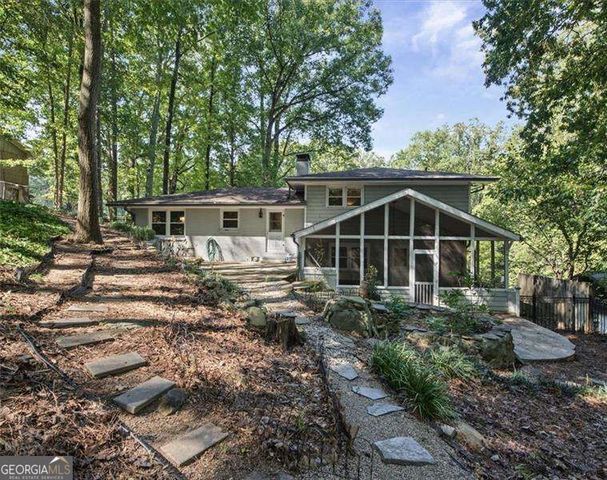 2477 Midvale Court, Tucker, GA 30084