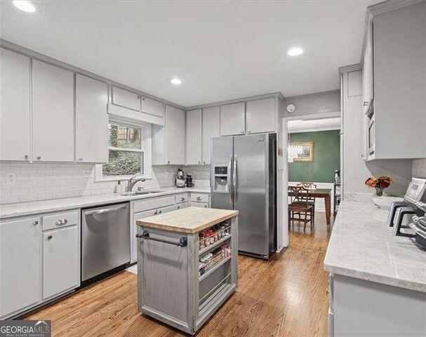 2477 Midvale Court, Tucker, GA 30084