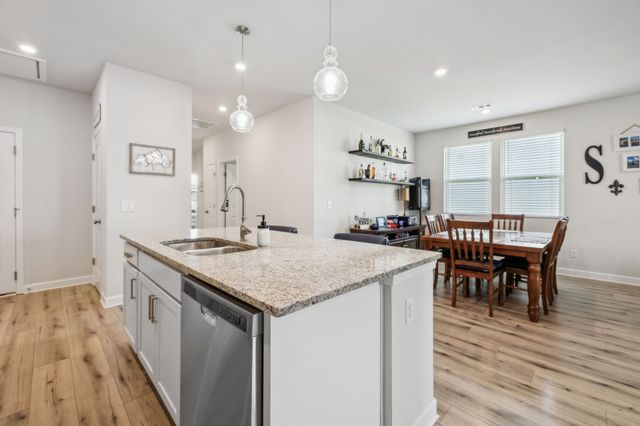 4326 Bomeadows Dr, Murfreesboro, TN 37128