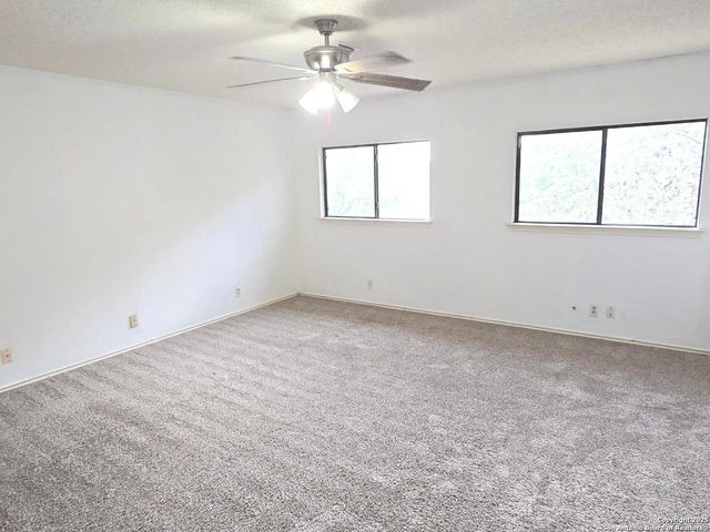 9415 Silverfeather, San Antonio, TX 78254