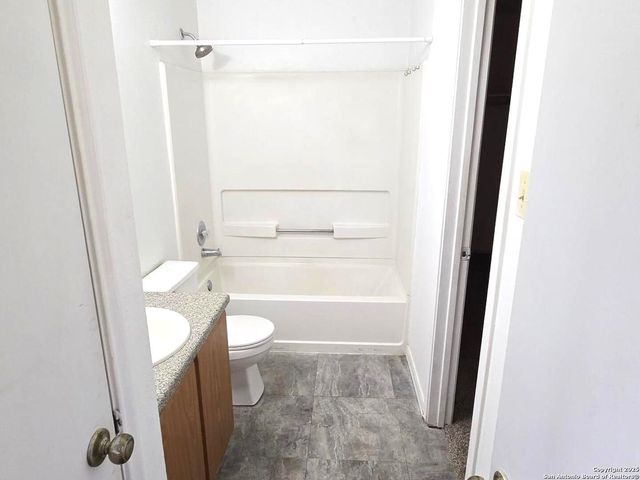 9415 Silverfeather, San Antonio, TX 78254