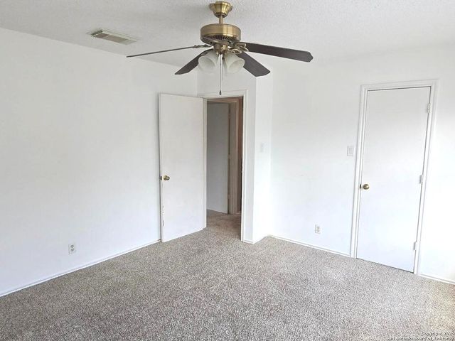 9415 Silverfeather, San Antonio, TX 78254