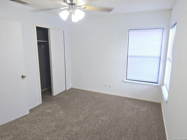 9415 Silverfeather, San Antonio, TX 78254