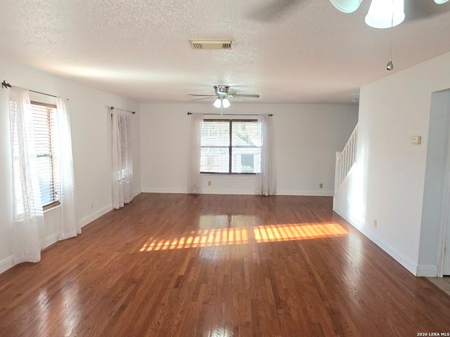 9415 Silverfeather, San Antonio, TX 78254