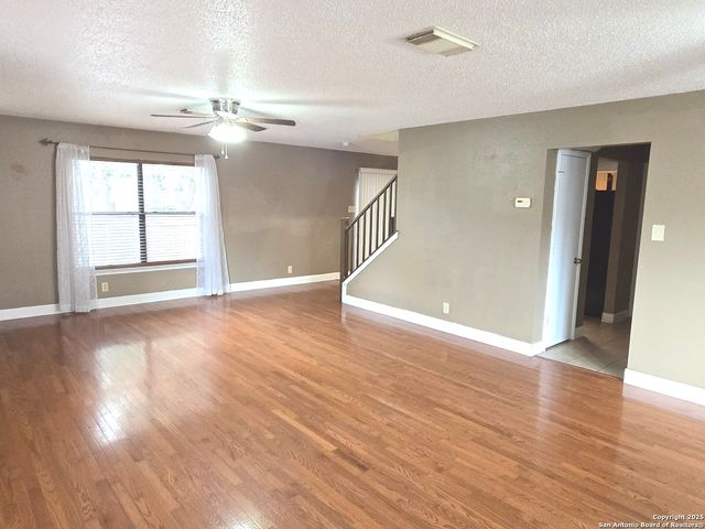 9415 Silverfeather, San Antonio, TX 78254