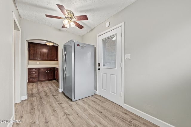 602 W CHIPMAN Road, Phoenix, AZ 85041