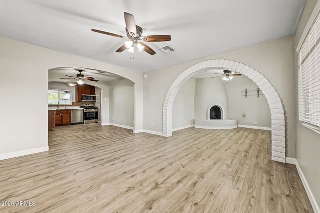 602 W CHIPMAN Road, Phoenix, AZ 85041