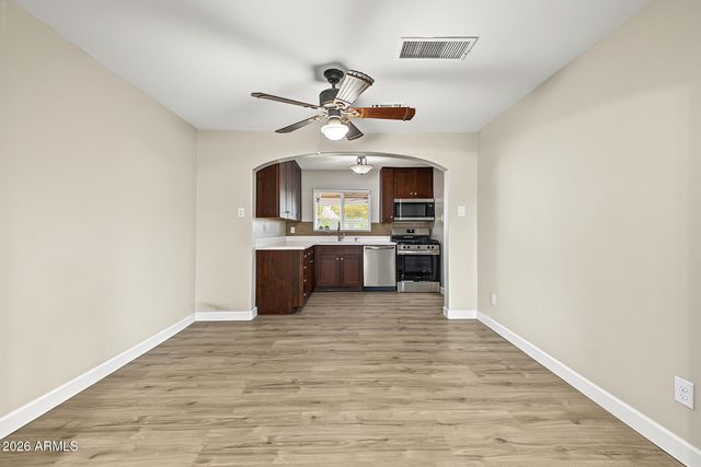 602 W CHIPMAN Road, Phoenix, AZ 85041