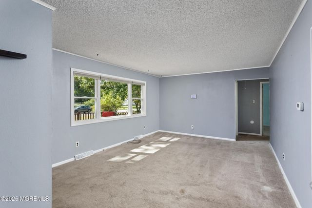 107 West Avenue, Egg Harbor Twp, NJ 08234